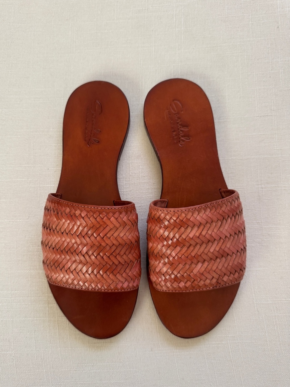 Dragon Diffusion Leather Woven Sandals